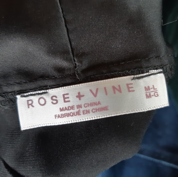 Lace Trim Robe - Picture 6 of 8